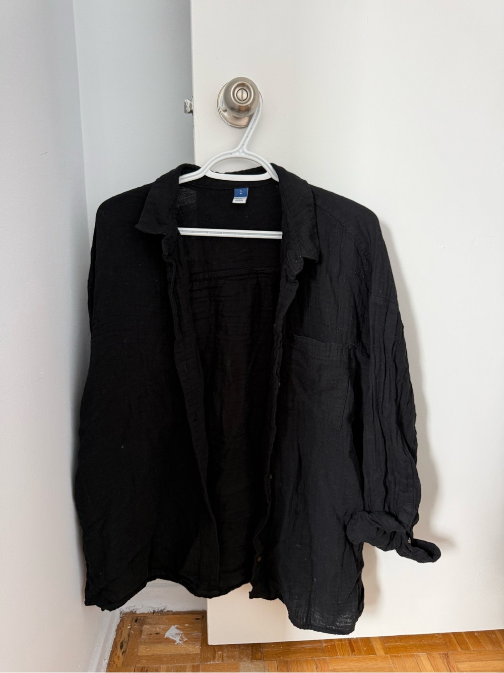 Old Navy Black Button-Down Shirt